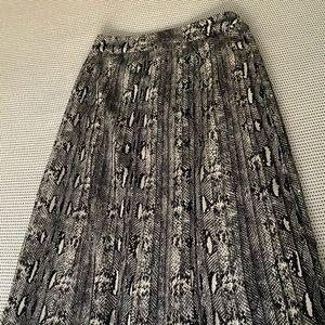 J.Crew Factory Pleated Python Midi Skirt Size 2